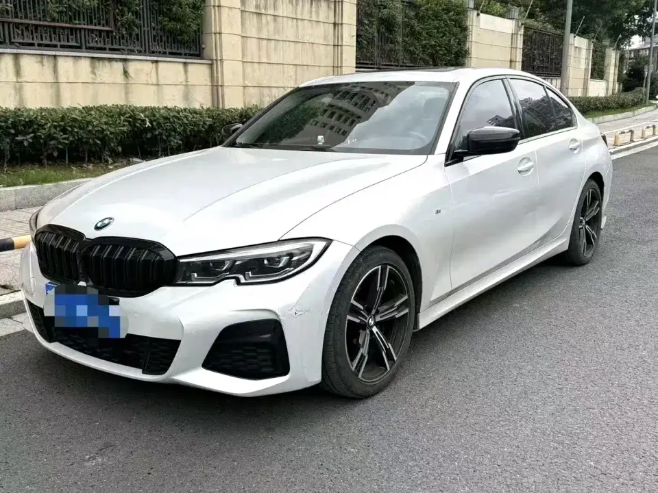BMW 3 Series 325i M Sport Package 2021