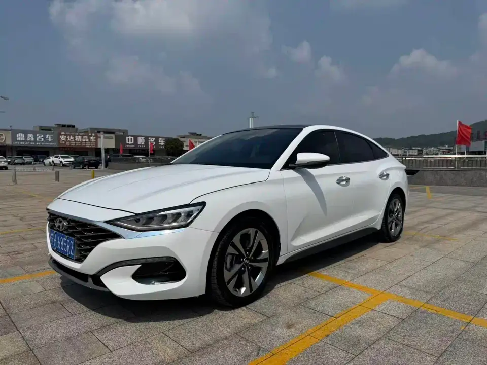 Hyundai Fista 280TGDi Sport Edition China VI 2020
