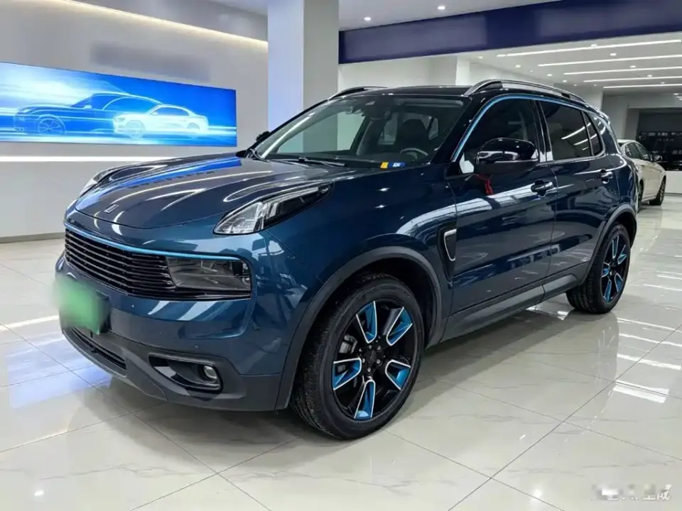 Lynk & Co 01 2.0T 2WD Pro Shine Edition 2019
