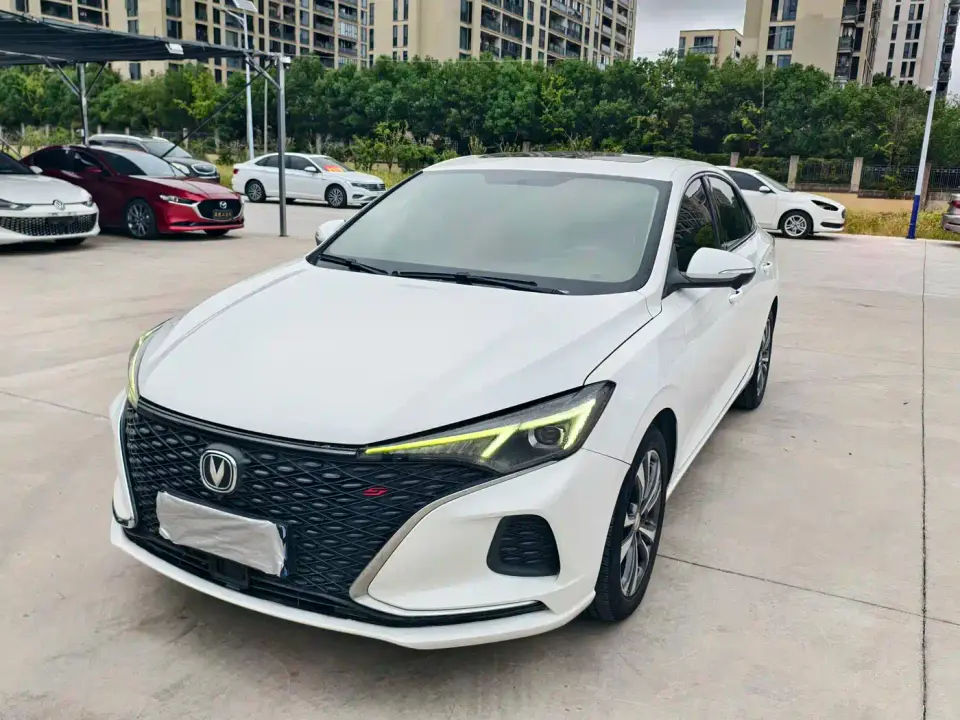 Changan Eado PLUS Blue Whale NE 1.4T GDI DCT Flagship 2021