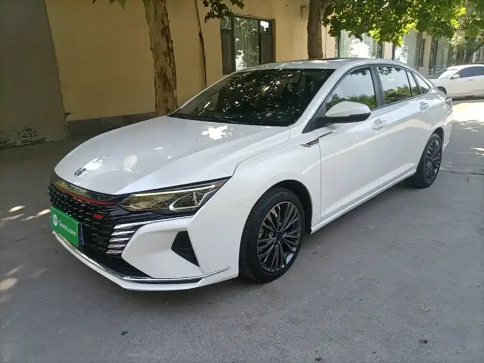 Dongfeng Aeolus Yixuan MAX 1.5T Super Dad Edition 2022