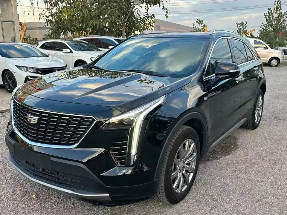 Cadillac XT4 28T FWD Premium Edition 2021