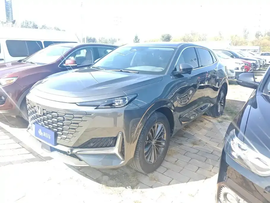 Changan UNI-K 2.0T FWD Premium 2024