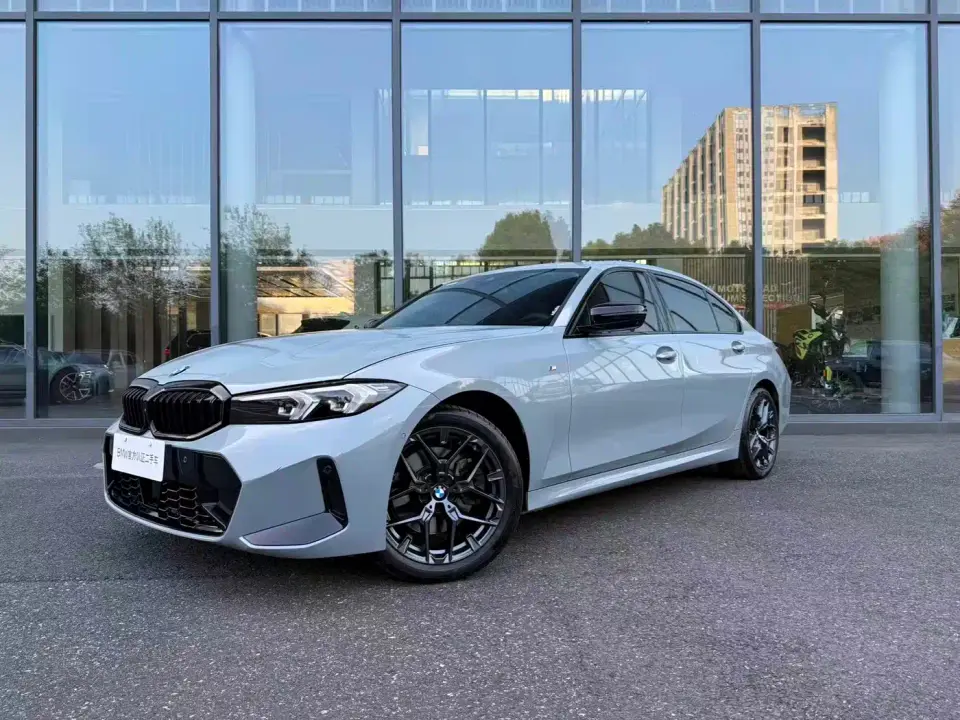 BMW 3 Series 330Li M Sport Night Edition 2025
