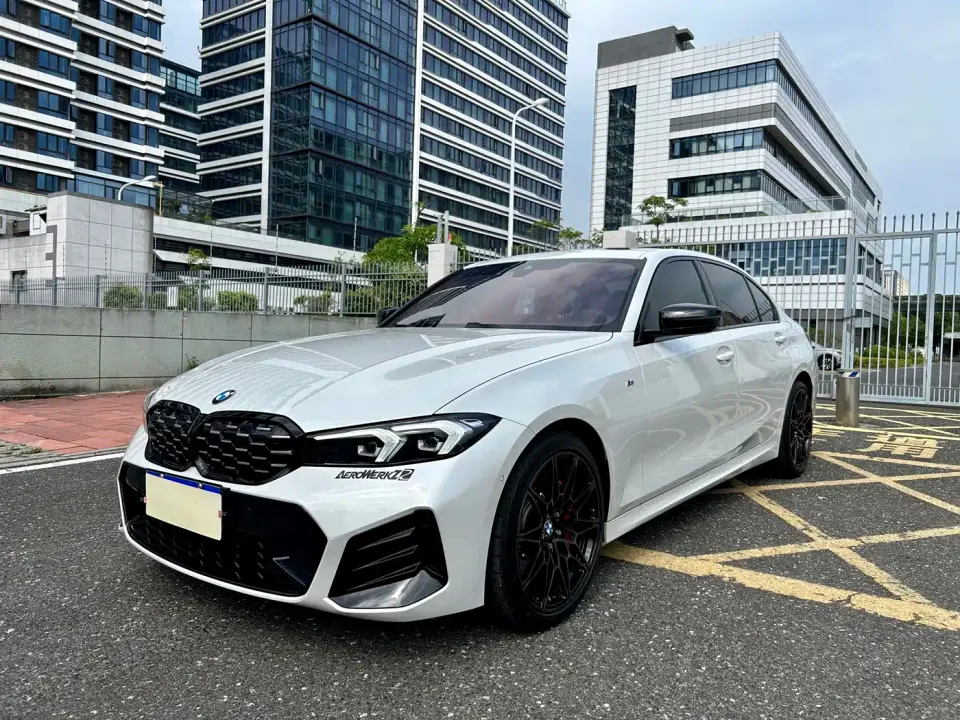 BMW 3 Series 325Li M Sport Shadowline Package 2024
