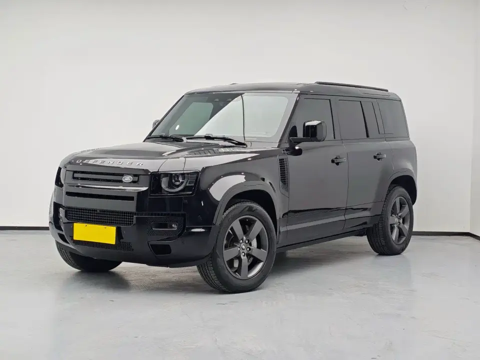 Land Rover Defender 110 3.0T P400 -Dynamic HSE 2025