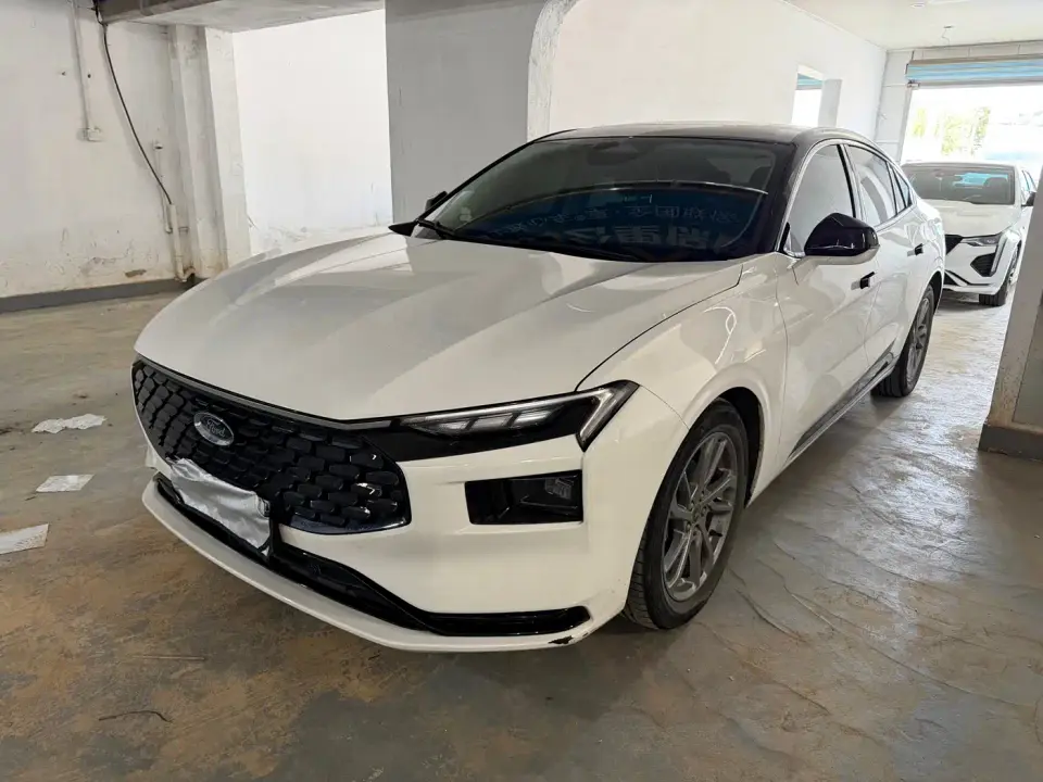 Ford Mondeo 2.0T EcoBoost Luxury 2024