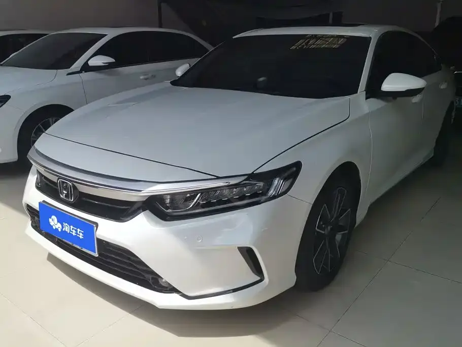 Honda Inspire 260TURBO Elegance 2022
