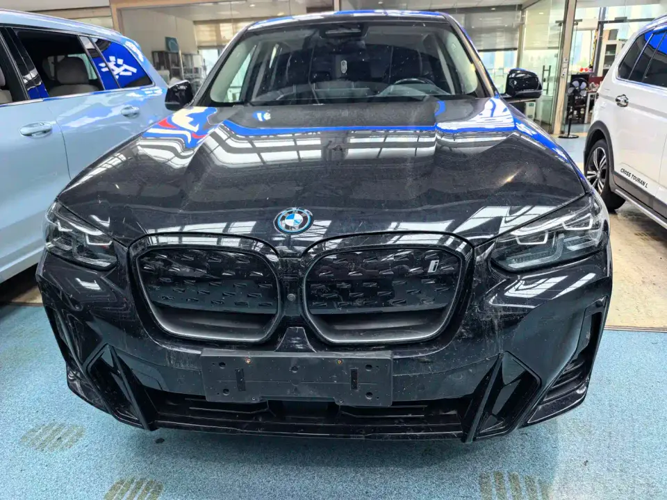 BMW iX3 Innovation Leader 2023