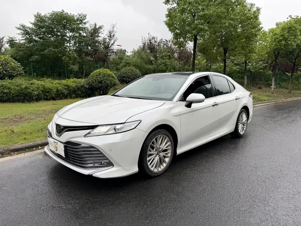 Toyota Camry Facelift 2.5G Luxury Edition 2020