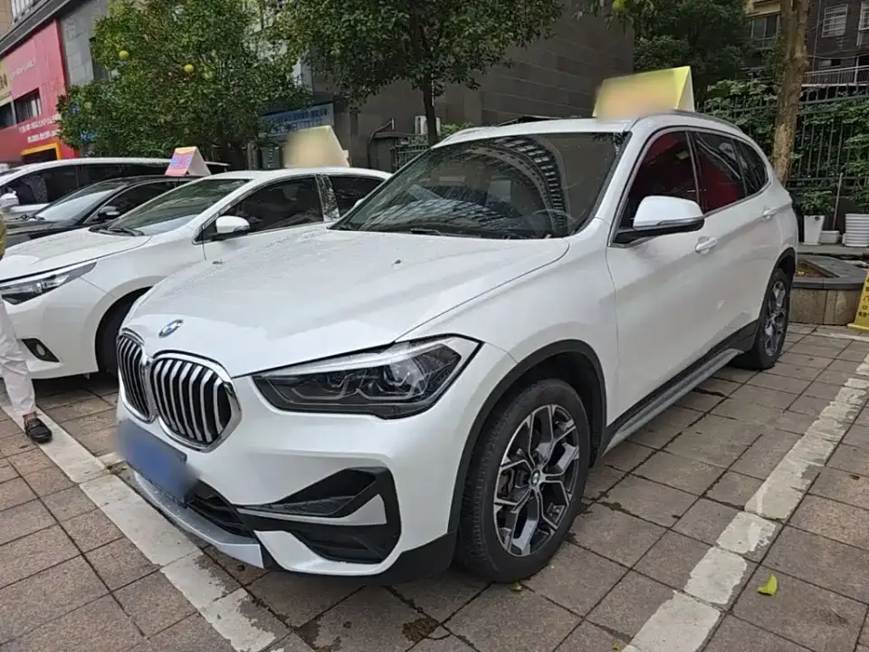 BMW X1 Facelift sDrive20Li Premium 2021