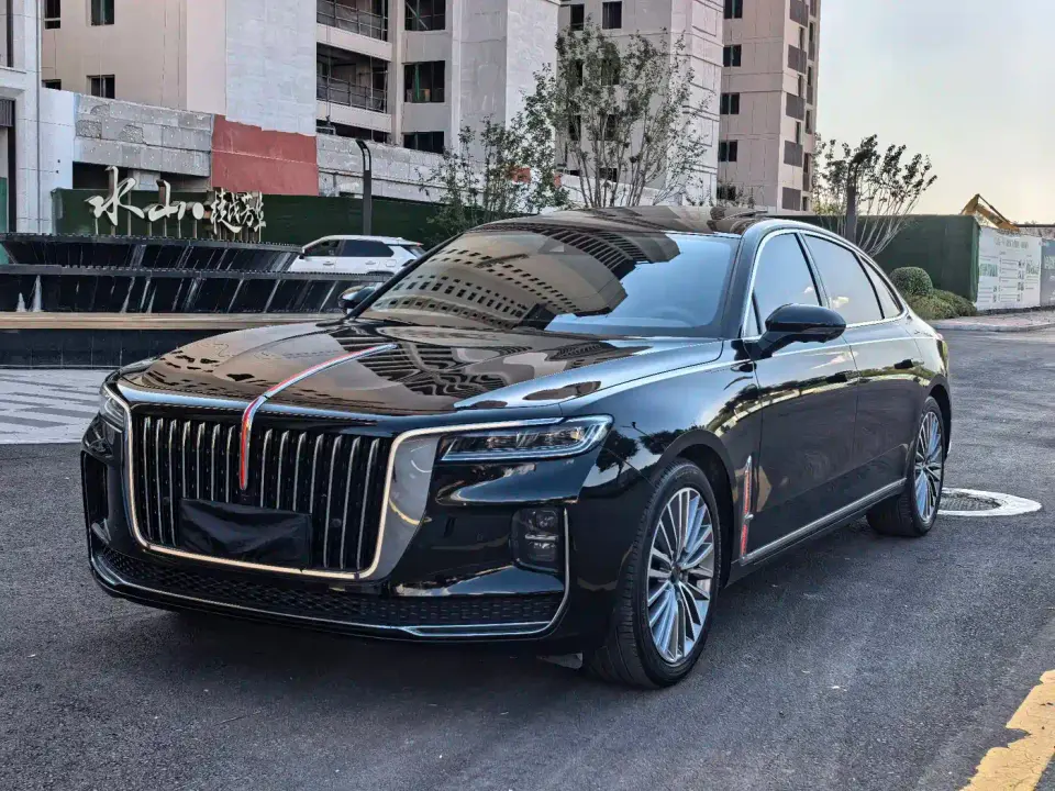 Hongqi H9 Model 2.0T Smart Connect Flagship Edition 2024