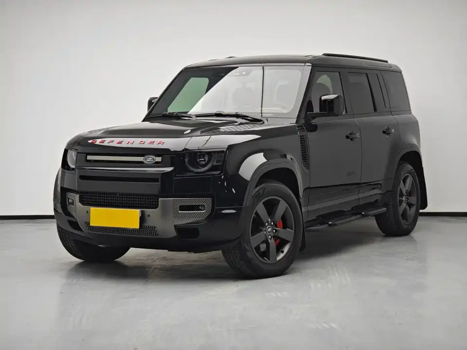 Land Rover Defender 110 3.0T P400 -Dynamic HSE 2025