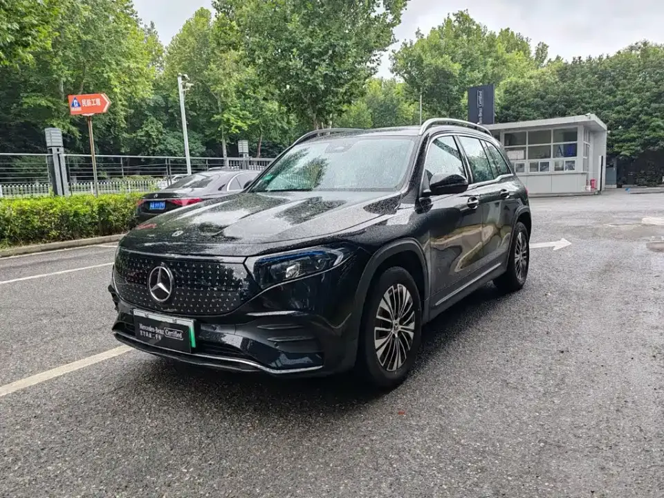Mercedes-Benz EQB EQB 260 2026