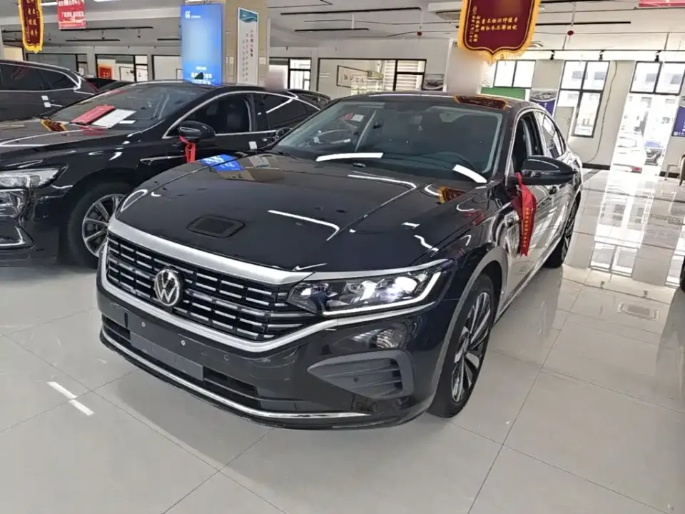 Volkswagen Passat Outstanding 380TSI Dragon Soaring Edition 2025