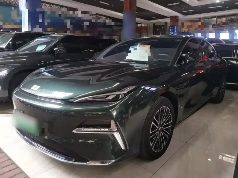 Geely Galaxy Galaxy Xingyao 8 130km EM-i Premium Edition 2025
