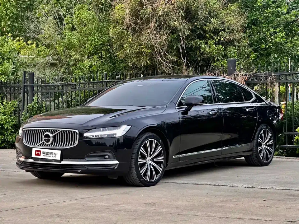 Volvo S90 B5 Inscription Luxury Edition 2023