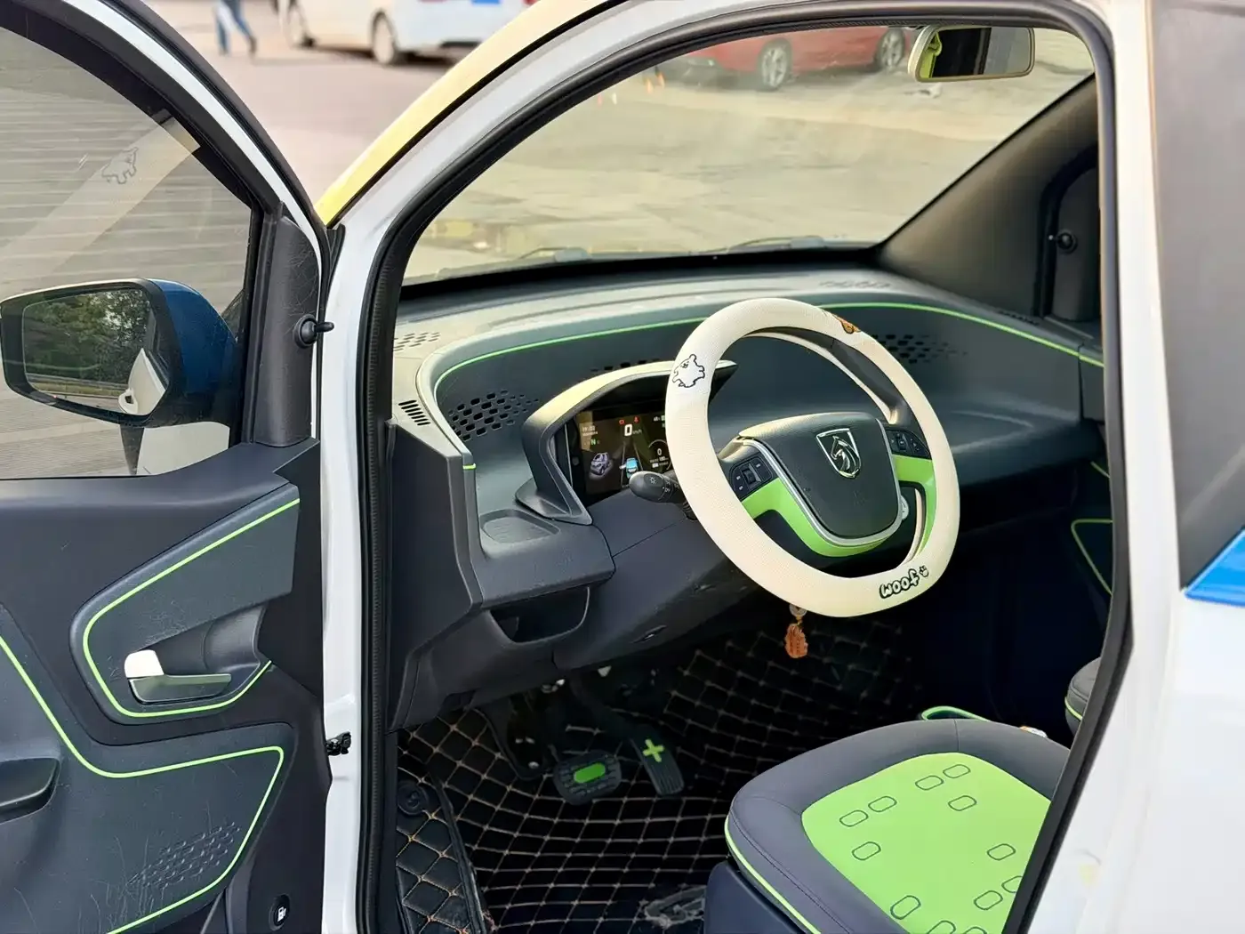 Baojun E100 250KM Smart Edition 2019 — фото 7