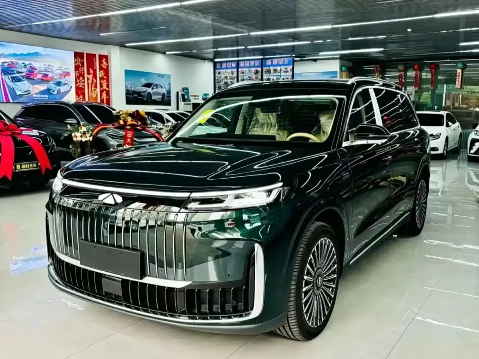 Chery Fengyun Fengyun T11 220 RWD Dual IMAX Theater Edition 2026