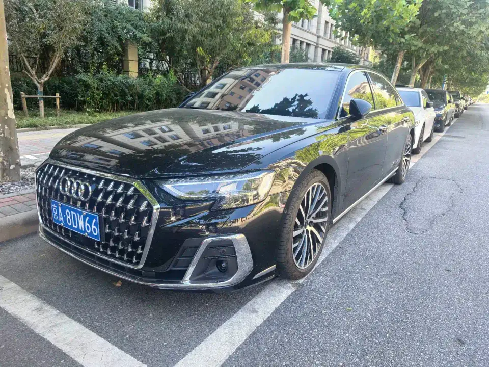 Audi A8 A8L 55 TFSI quattro Flagship 2024