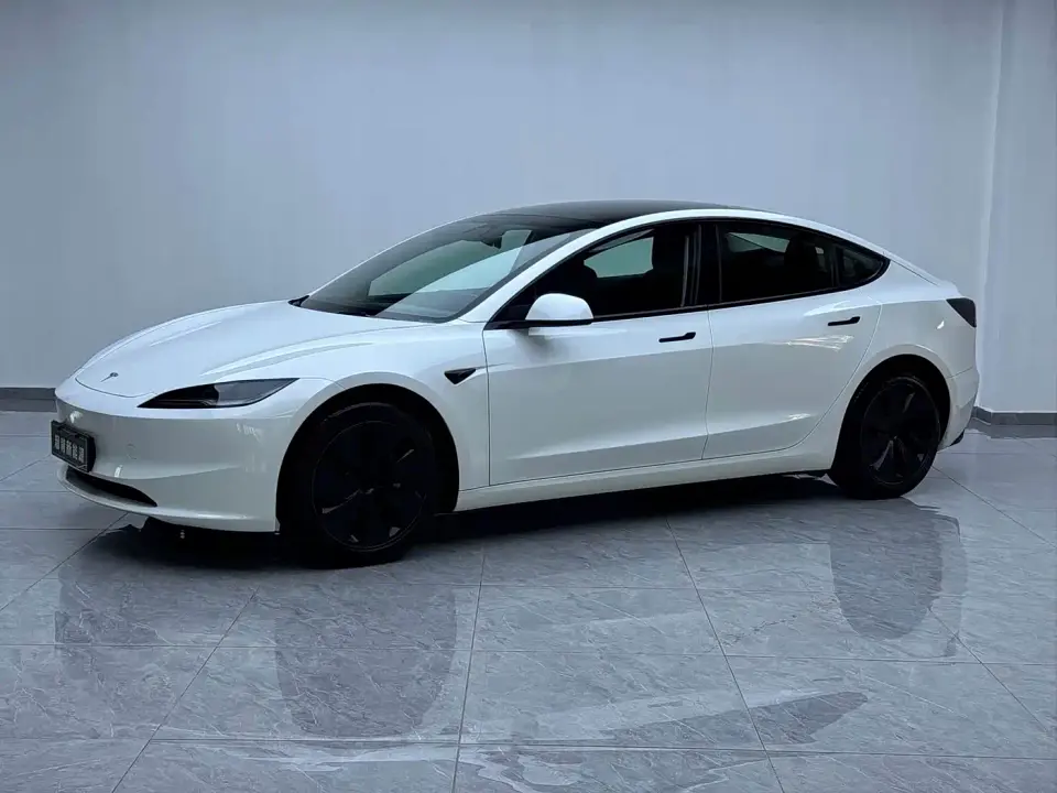 Tesla Model 3 Rear-Wheel Drive 2023