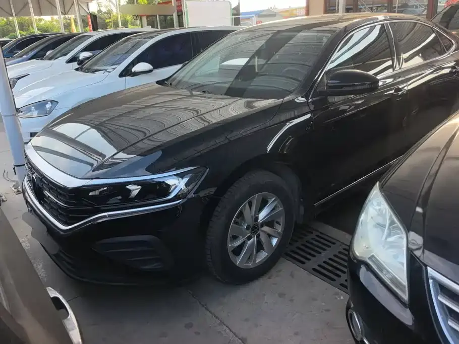 Volkswagen Passat 280TSI Business Edition 2025