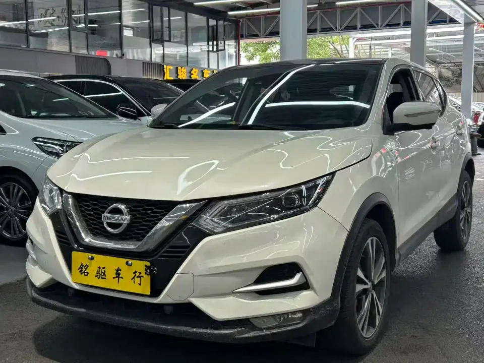 Nissan Qashqai 2.0L CVT Luxury Version 2021