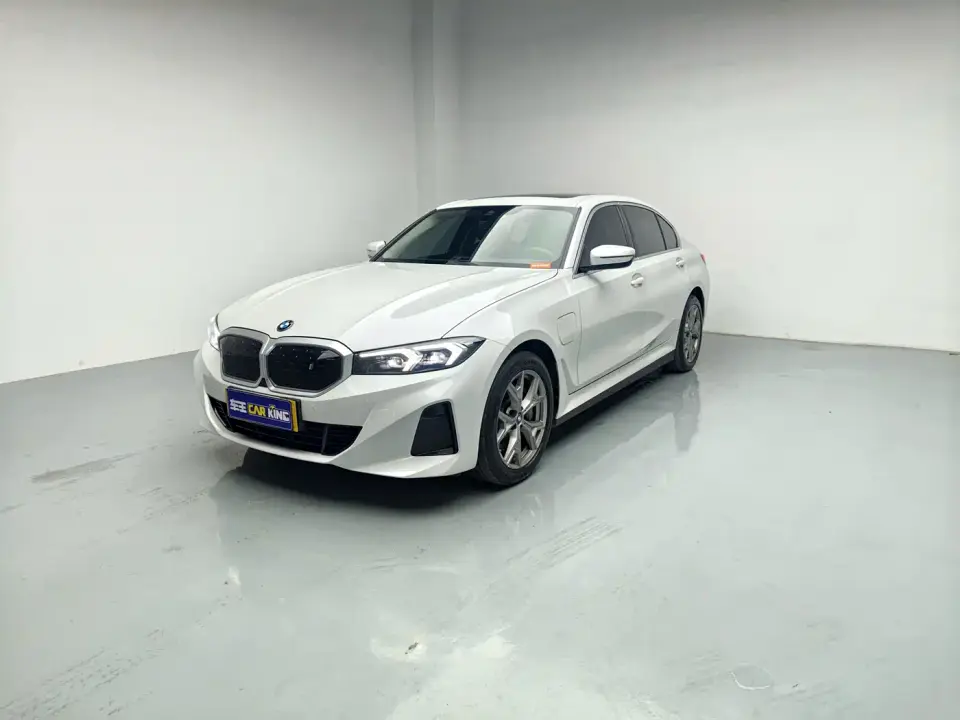 BMW i3 eDrive 35 L 2023