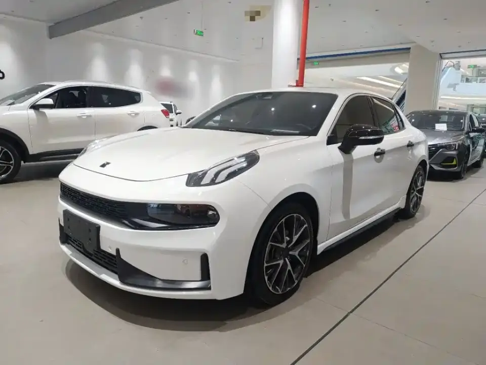 Lynk & Co 03 1.5TD DCT Jin Champion Edition 2020