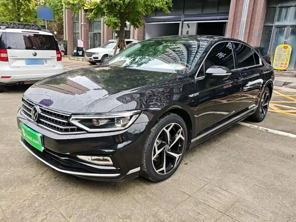 Volkswagen Magotan Model 2 Million Commemorative Edition 330TSI DSG Luxury 2023