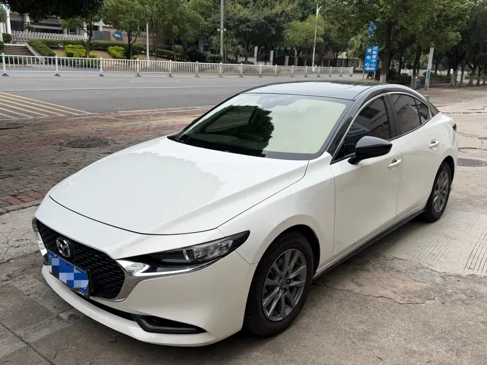 Mazda Mazda3 Axela 1.5L Automatic Quality Joy Edition 2021