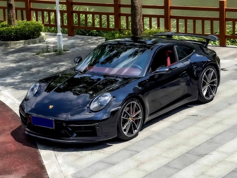 Porsche 911 Carrera S 3.0T 2023