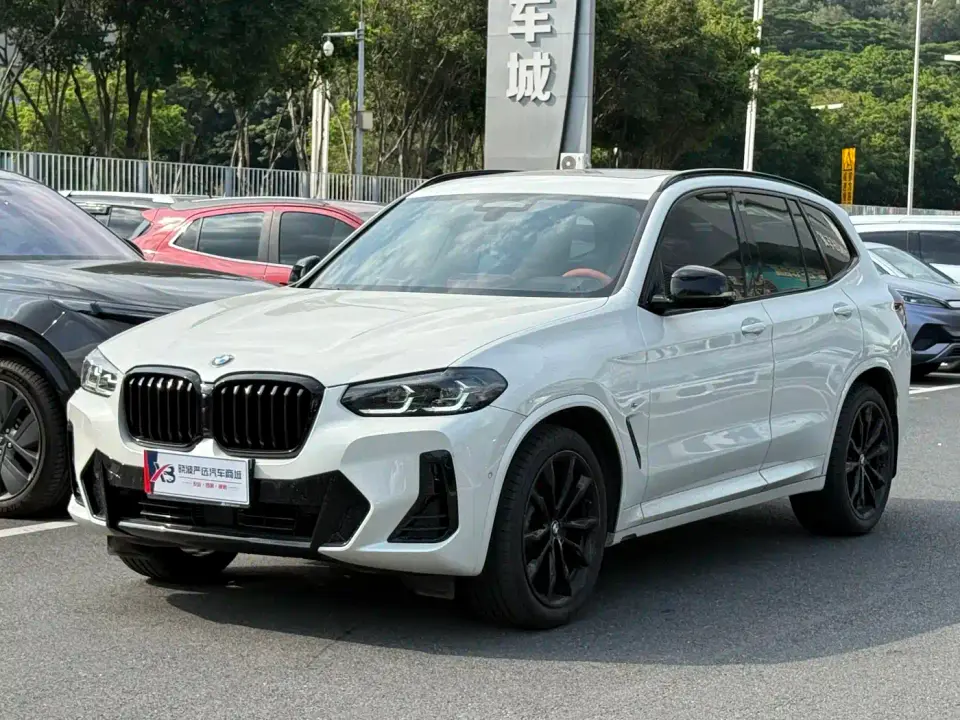 BMW X3 xDrive30i Premium M Night Package 2024