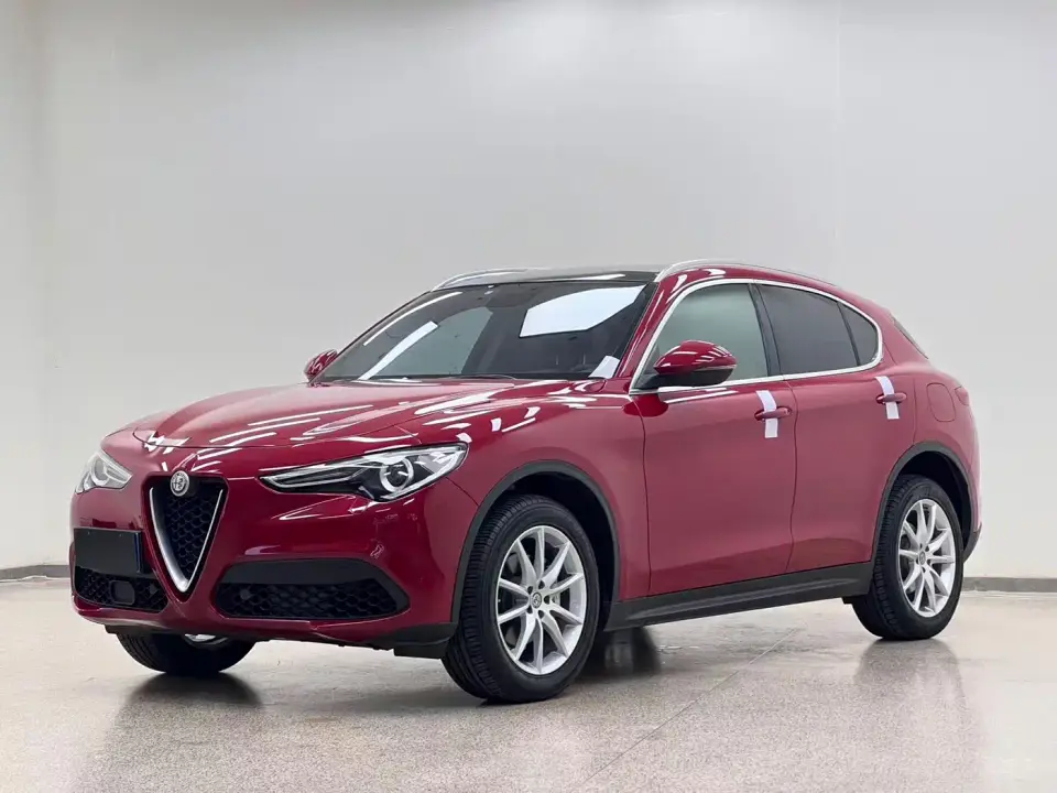 Alfa Romeo Stelvio 2.0T 200HP Luxury Edition 2019
