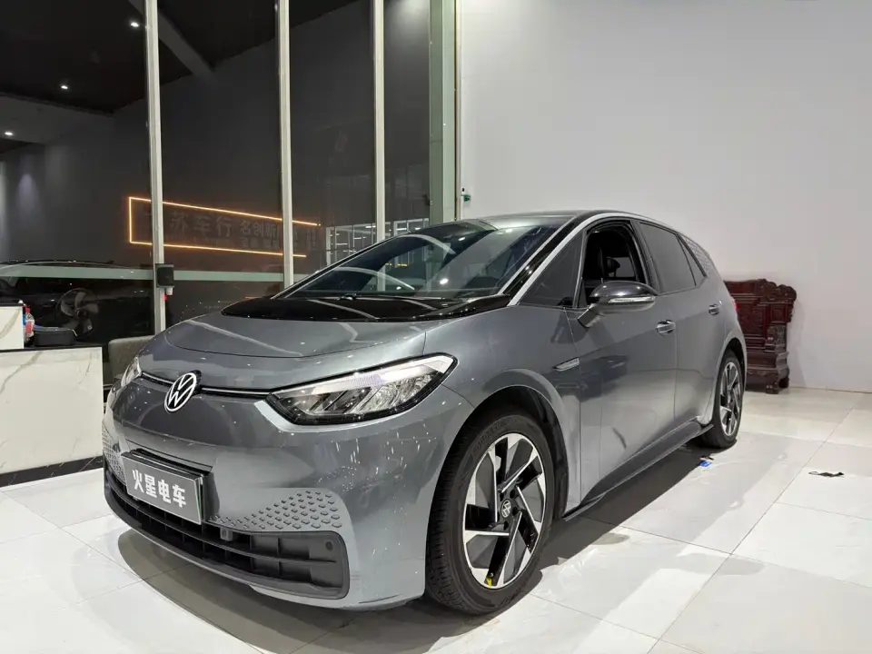Volkswagen ID.3 Outstanding Edition 2024