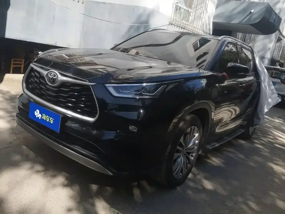 Toyota Highlander 2.5L Smart Hybrid 4WD Premium 7-seater 2025