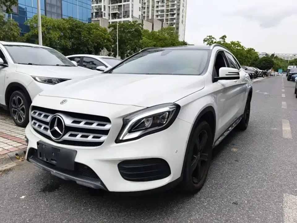 Mercedes-Benz GLA-Class GLA 200 Fashion 2019