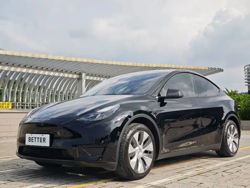 Tesla Model Y Facelift Rear-Wheel Drive Version 2023