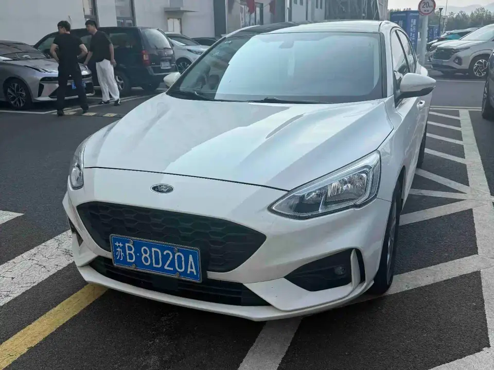 Ford Focus Hatchback EcoBoost 180 Auto Trend Edition 2020