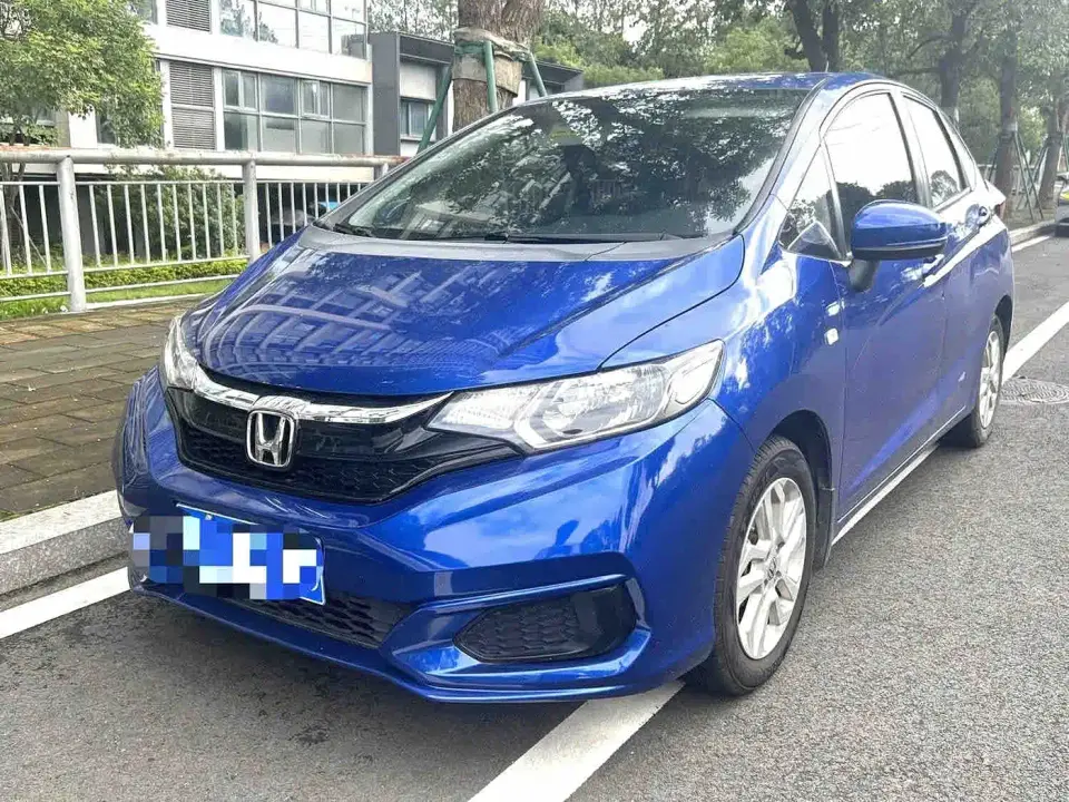 Honda Fit 1.5L CVT Comfort Sunroof Edition 2019