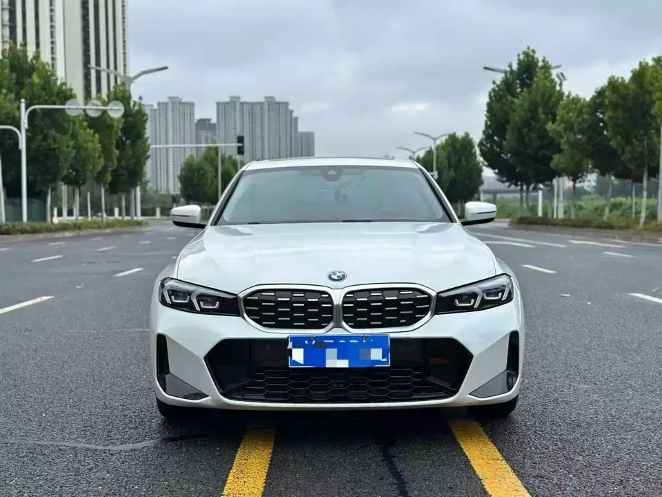 BMW 3 Series 325Li M Sport Package 2024