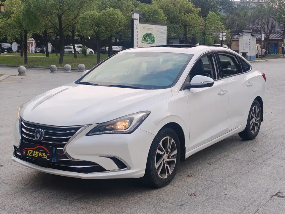 Changan Eado High Energy Edition 1.6L GDI Manual Pioneer China V 2019