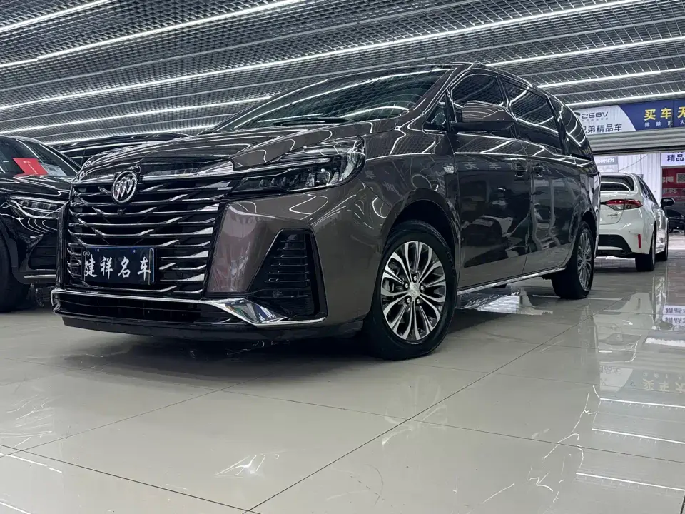 Buick GL8 Land Business Class 652T Luxury 2022