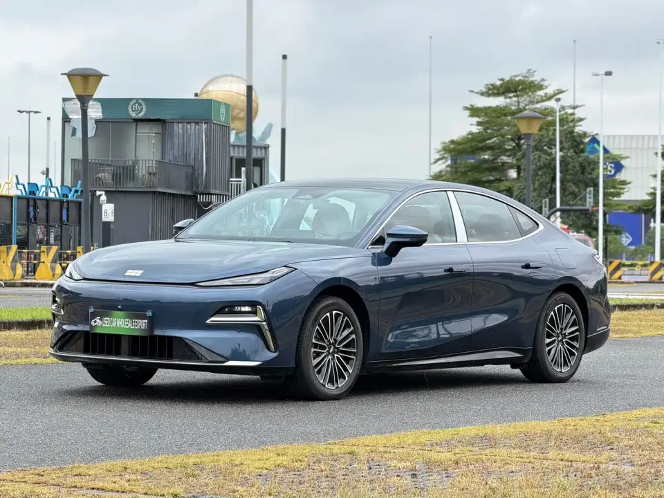 Geely Galaxy Galaxy Xingyao 8 130km EM-i Premium Edition 2026
