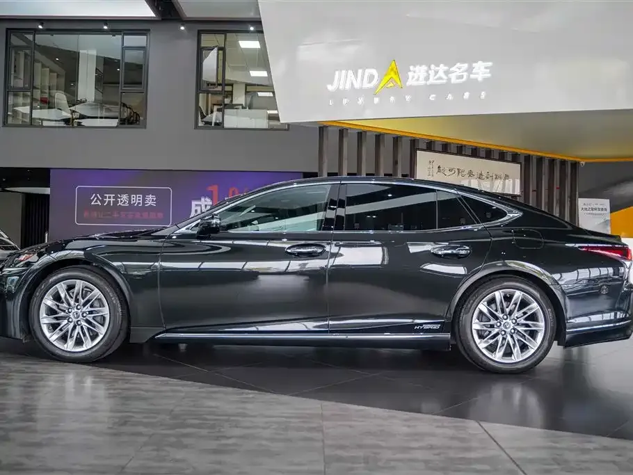 Lexus LS 500h Luxury (China VI) 2020 — фото 19