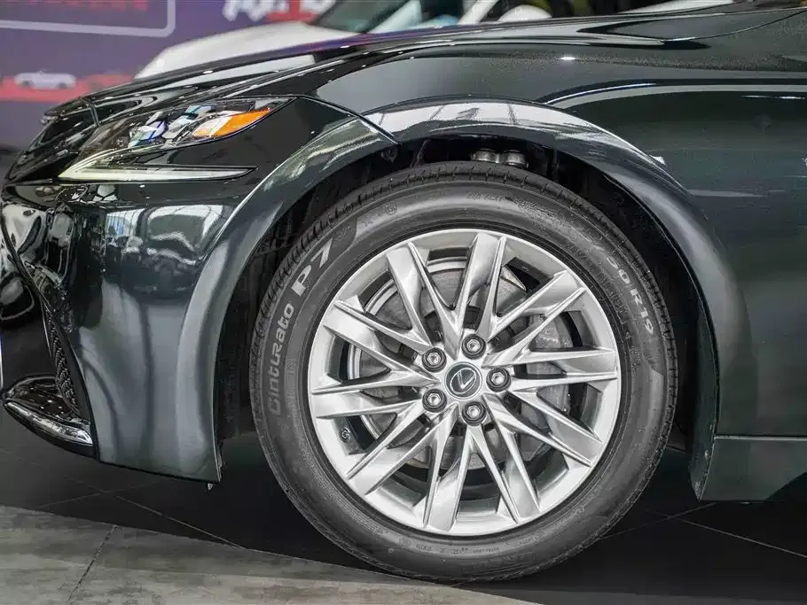 Lexus LS 500h Luxury (China VI) 2020 — фото 20