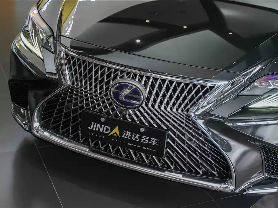 Lexus LS 500h Luxury (China VI) 2020 — фото 7