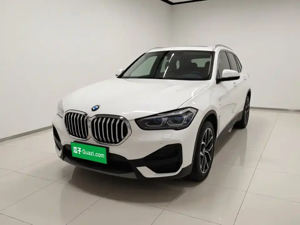 BMW X1 sDrive25Li Leading 2022
