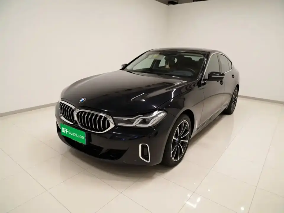 BMW 6 Series GT Model 630i Luxury Design Package 2024