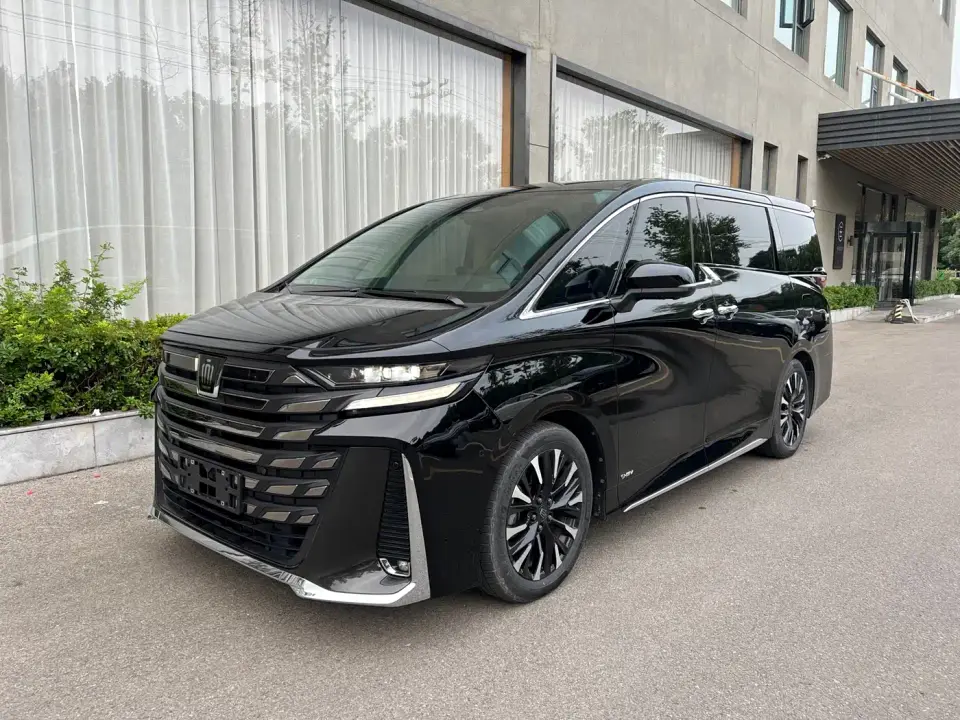 Toyota Vellfire Crown Hybrid 2.5L Premium Edition 2023
